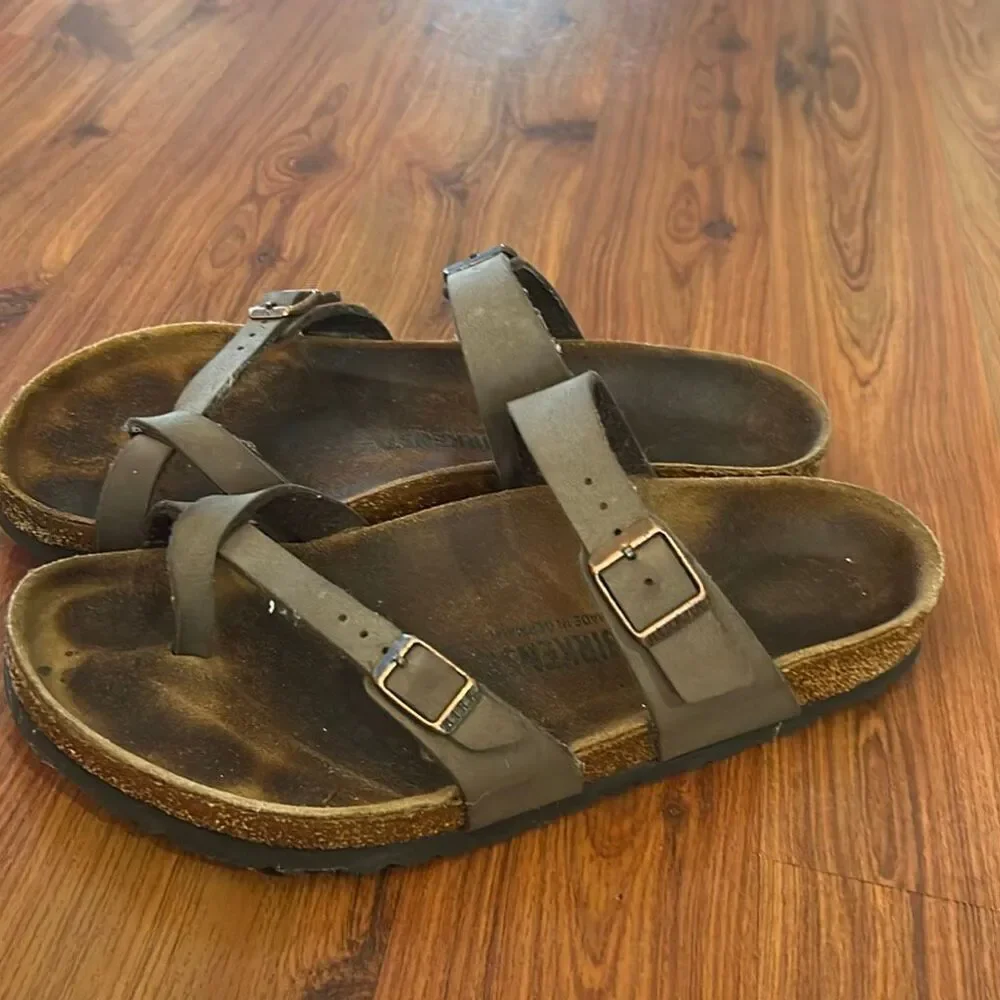 Birkenstock Mayari brown sandals, size 42 color Habana 11 women 9 men